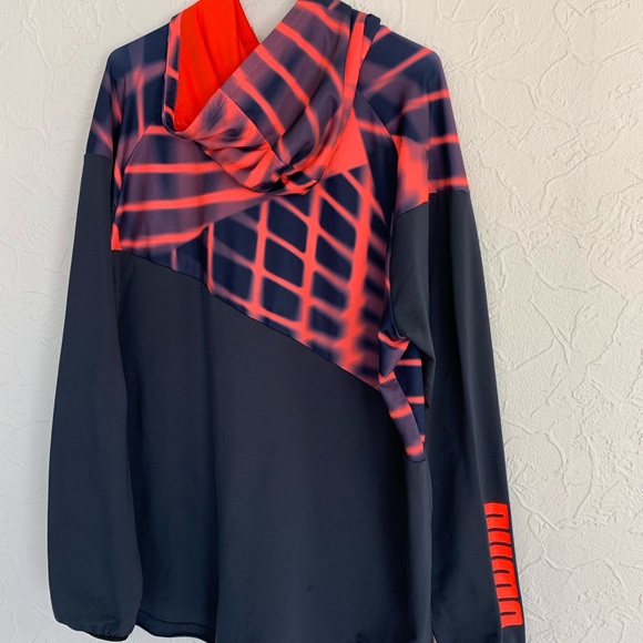 MENS LUMA DRY CELL ATHLETIC QUALITY HOODIE SIZE XL LIKE NEW - Picture 3 of 7